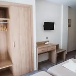 Celymar Hotel *