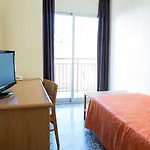 Celymar Hotel *