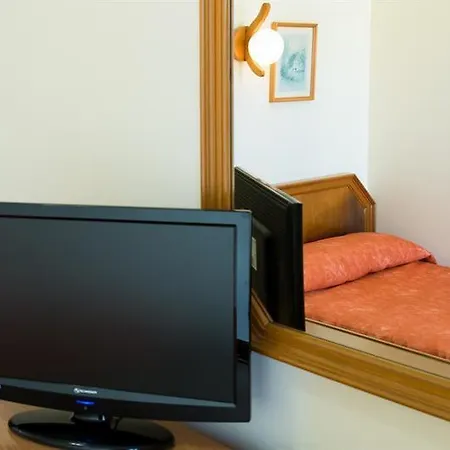 Celymar ベニドルム