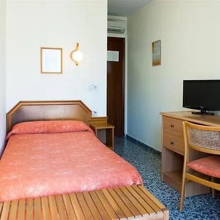 Hotel Celymar *