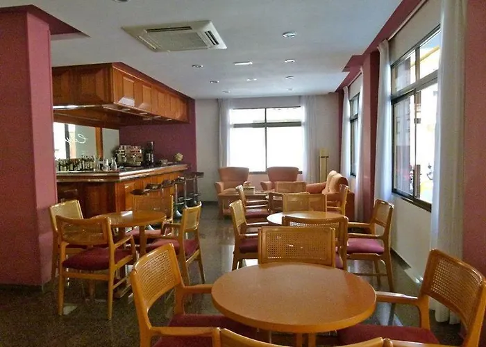 Hotel Celymar